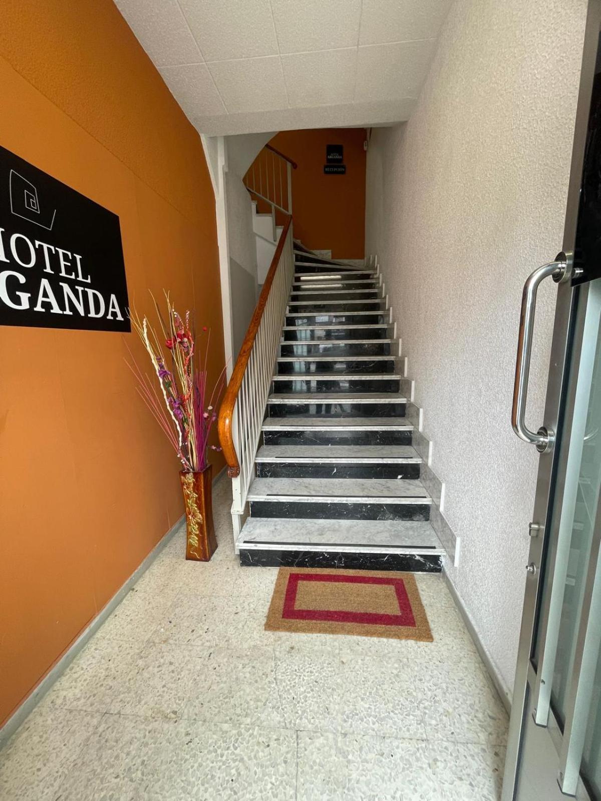 Hotel Arganda Арганда дел Рей Екстериор снимка