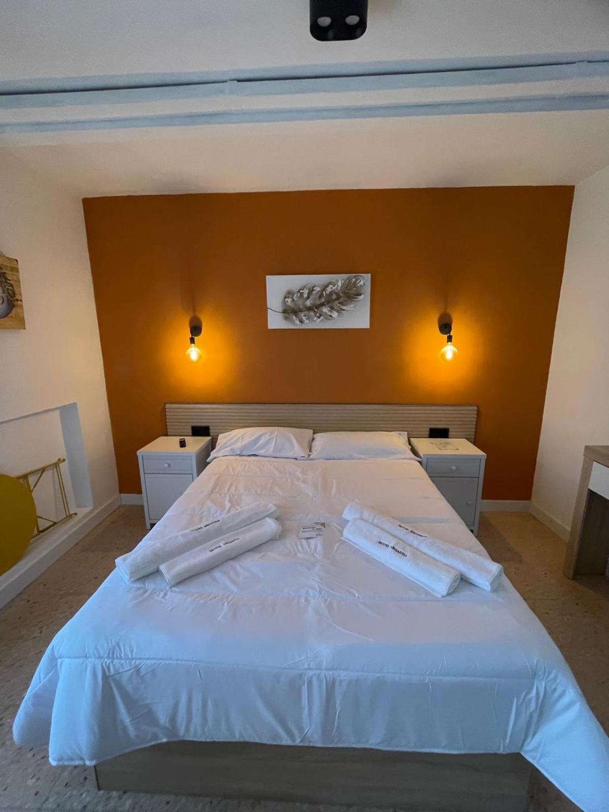 Hotel Arganda Арганда дел Рей Екстериор снимка