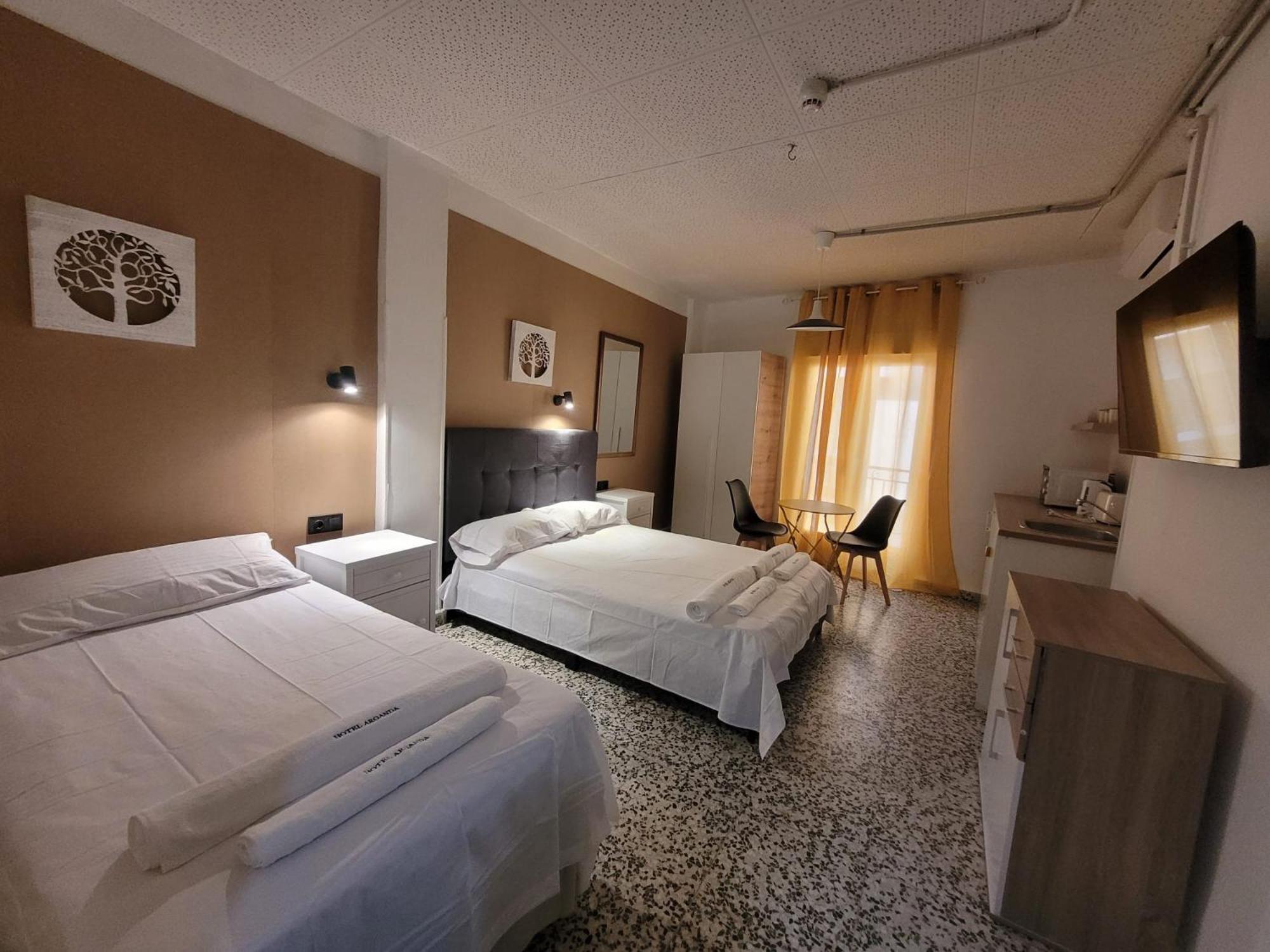 Hotel Arganda Арганда дел Рей Екстериор снимка