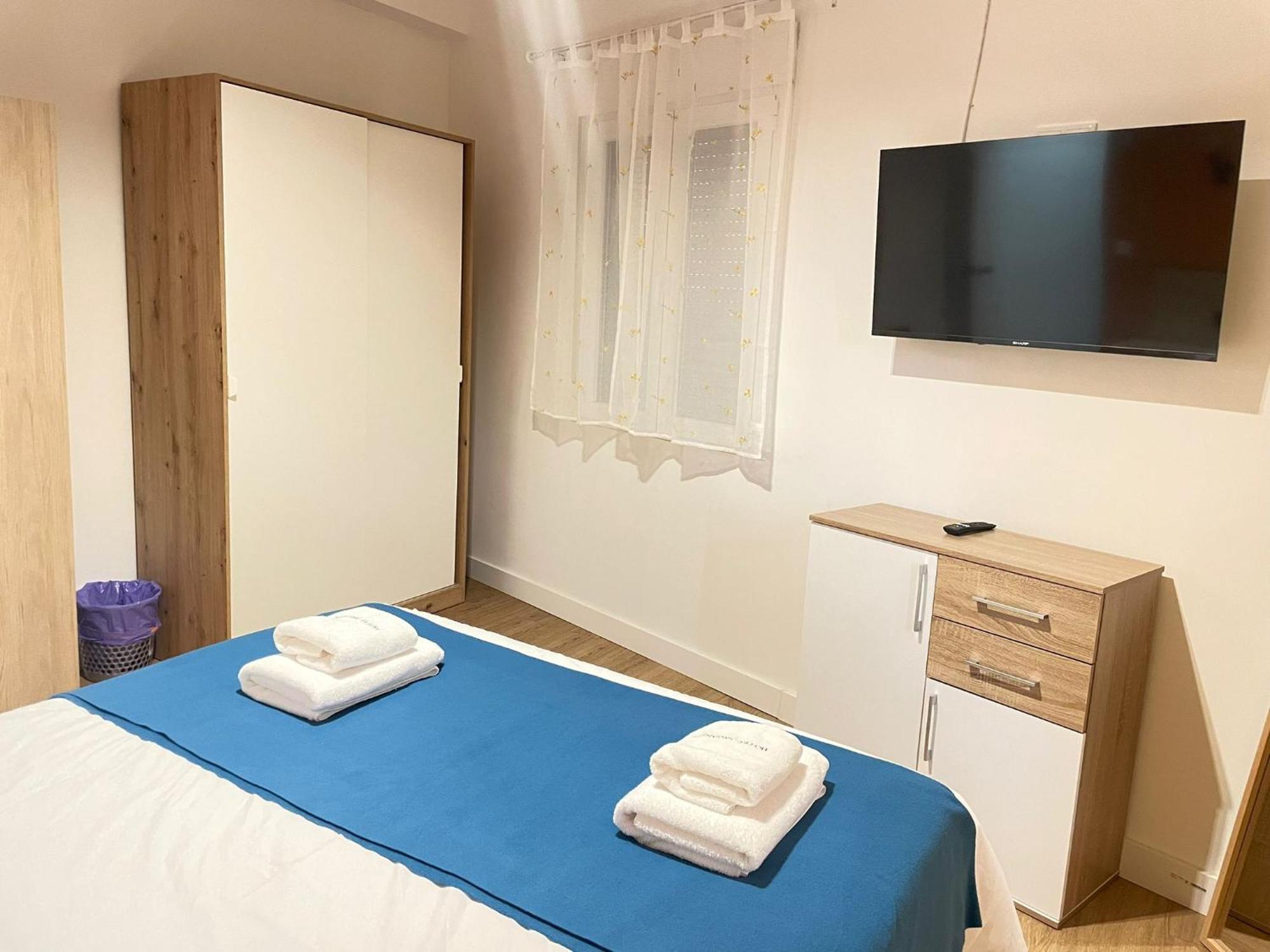 Hotel Arganda Арганда дел Рей Екстериор снимка