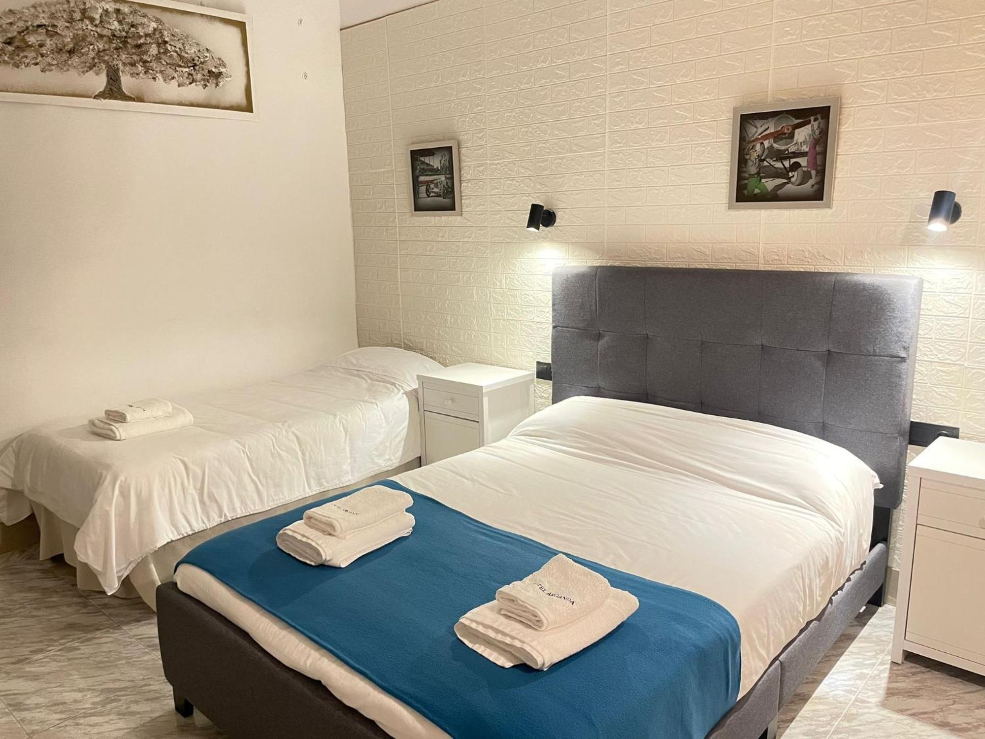 Hotel Arganda Арганда дел Рей Екстериор снимка