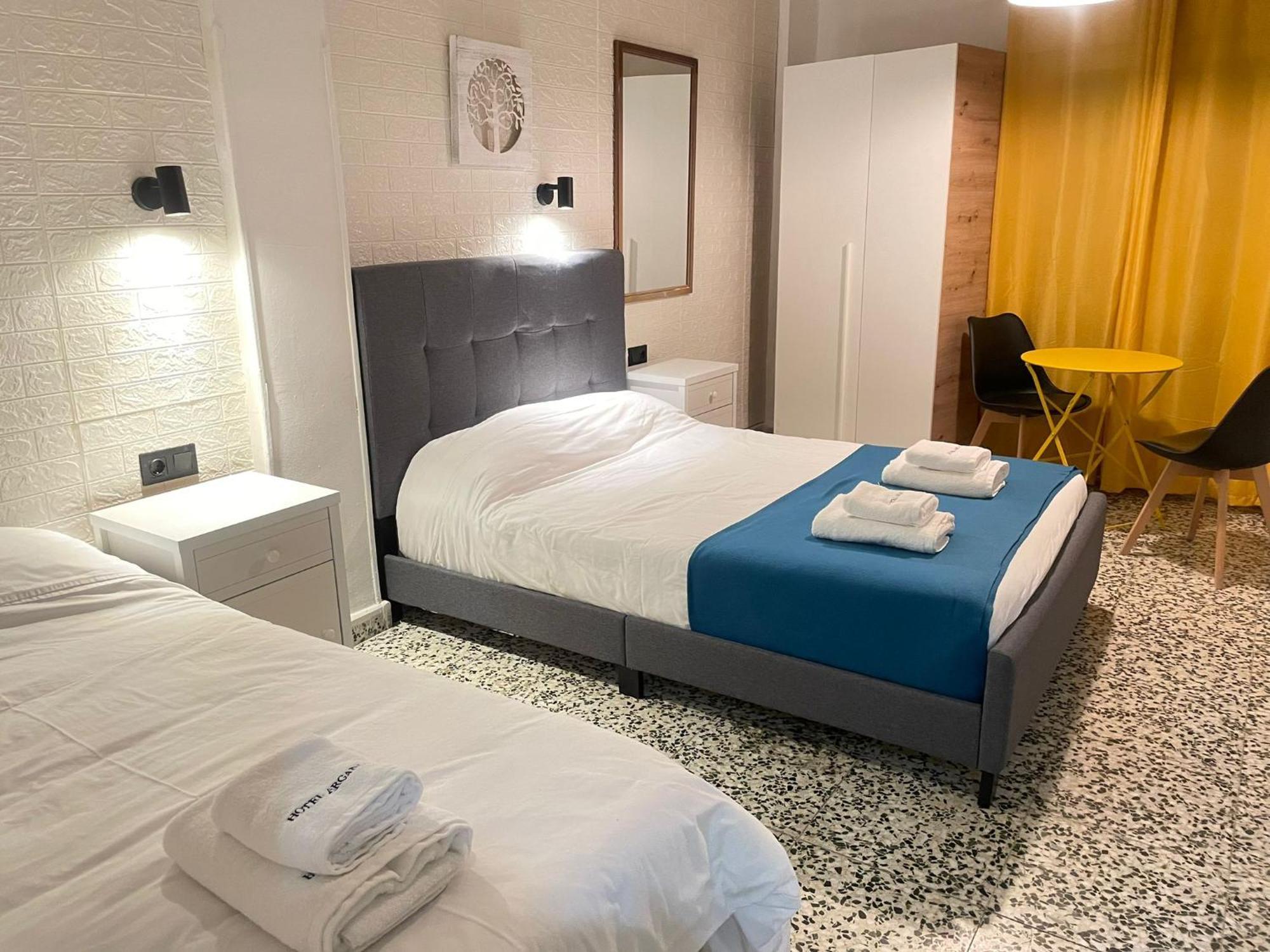 Hotel Arganda Арганда дел Рей Екстериор снимка