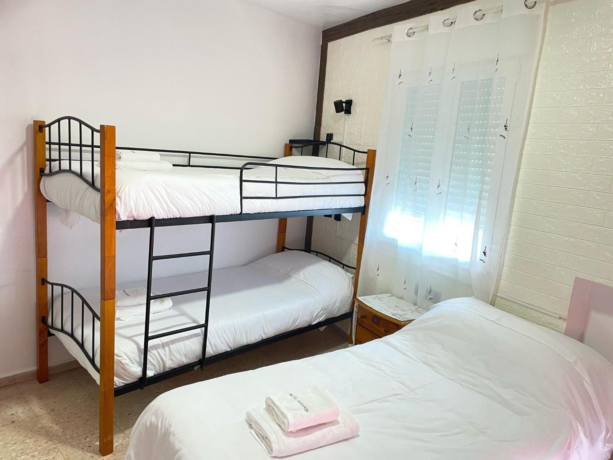 Hotel Arganda Арганда дел Рей Екстериор снимка
